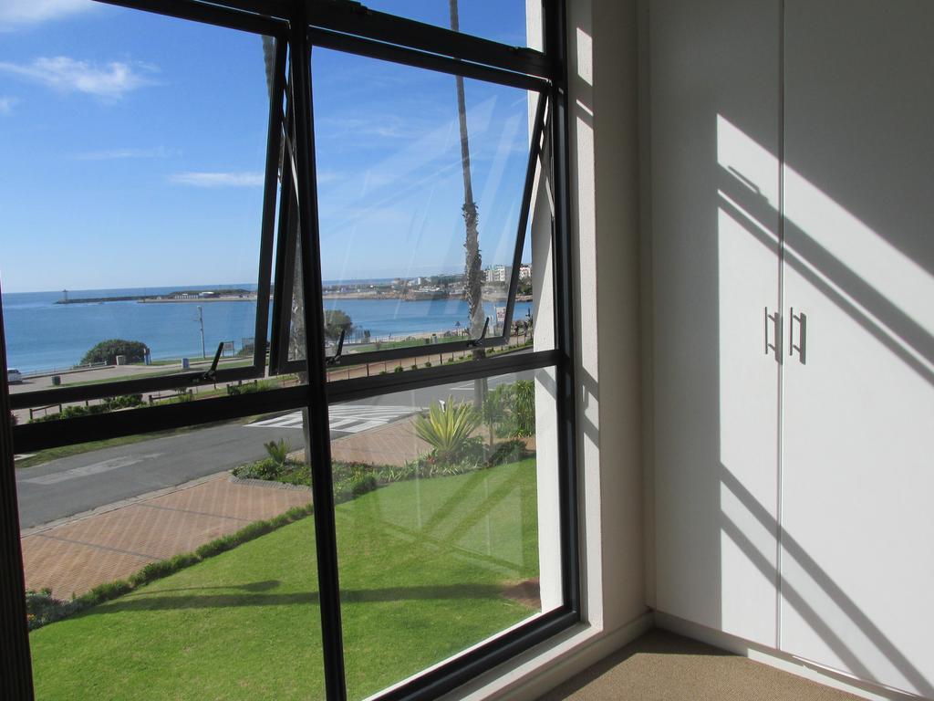 Point Village Accommodation - Santos 7 Mossel Bay Exterior foto
